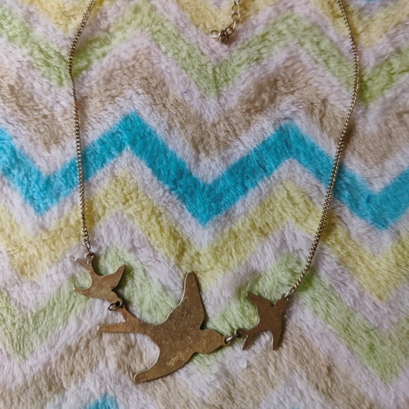 3 Sparrow necklace - Picture 1 of 4